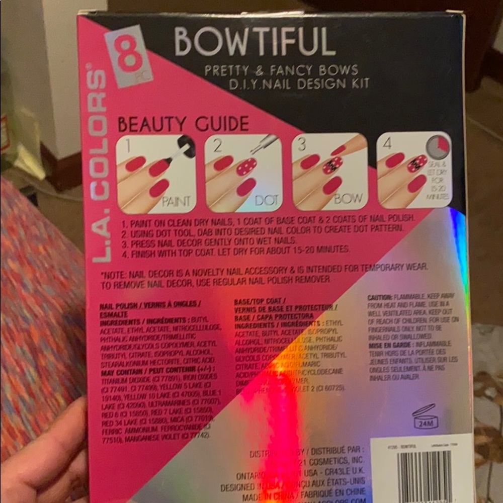 Cosmetic kit - Picture 3 of 3